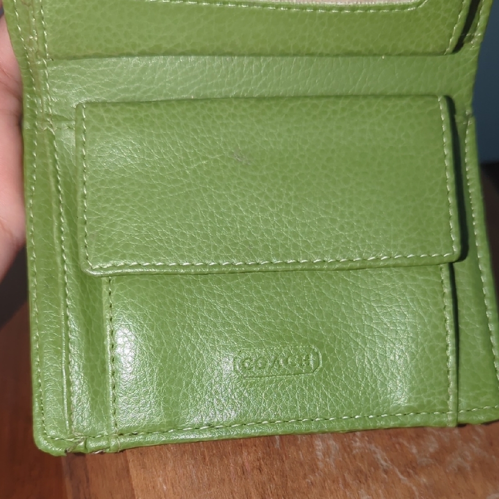 Coach Olive Green and Brown Signature Wallet - Picture 5 of 8